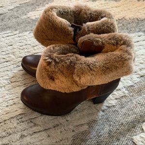 UGG Australia "Jayne" Cuffable Bootie